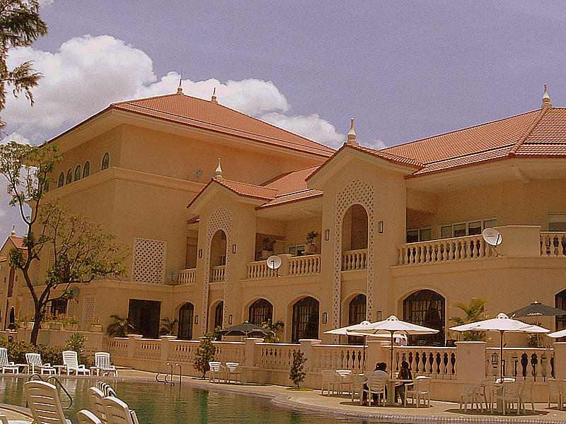 Club Morocco Resort And Country Club Subic Εξωτερικό φωτογραφία