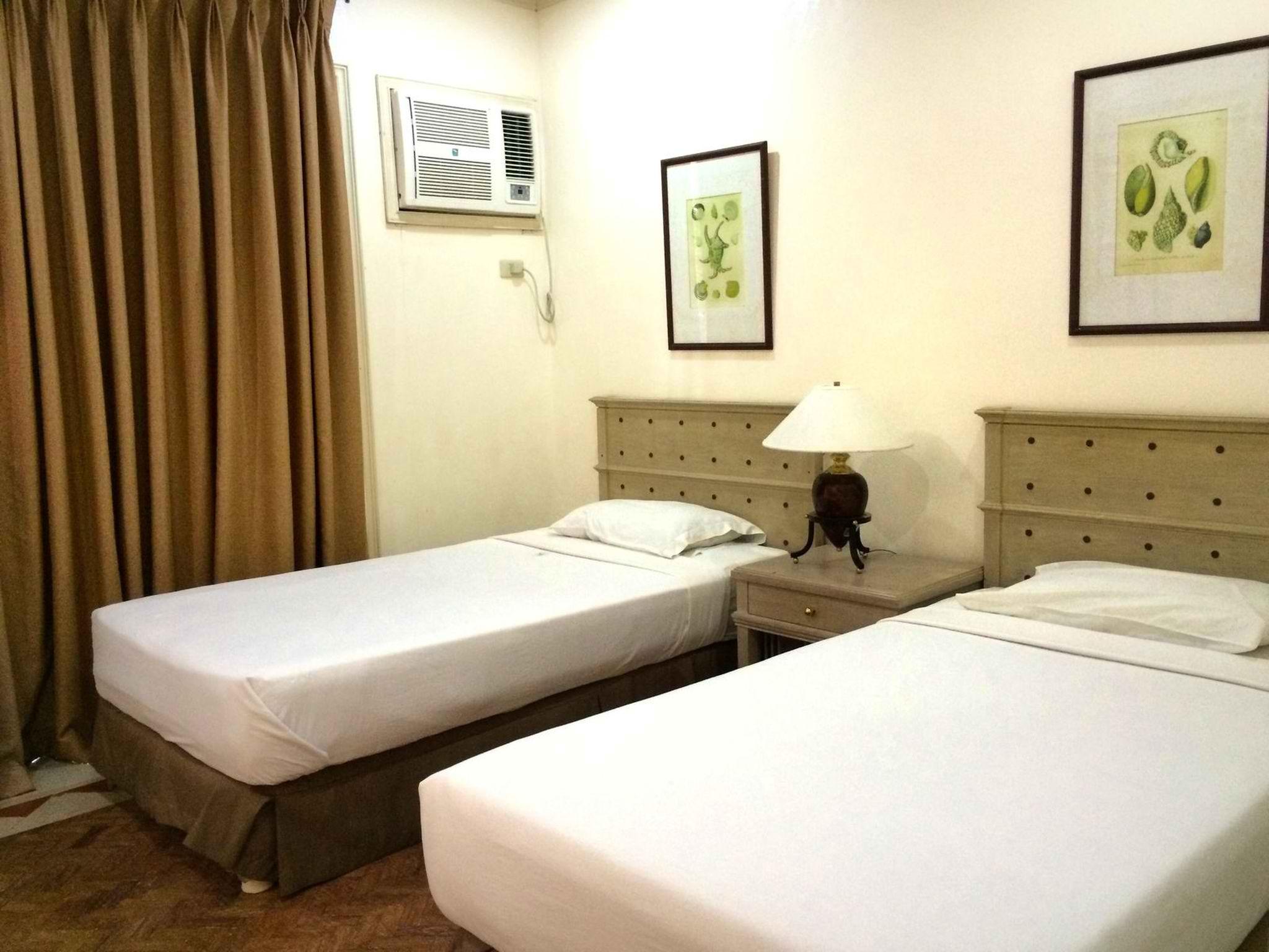 Club Morocco Resort And Country Club Subic Εξωτερικό φωτογραφία
