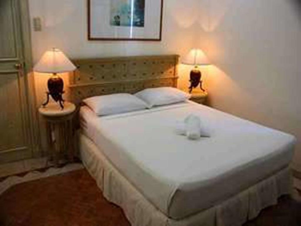 Club Morocco Resort And Country Club Subic Δωμάτιο φωτογραφία