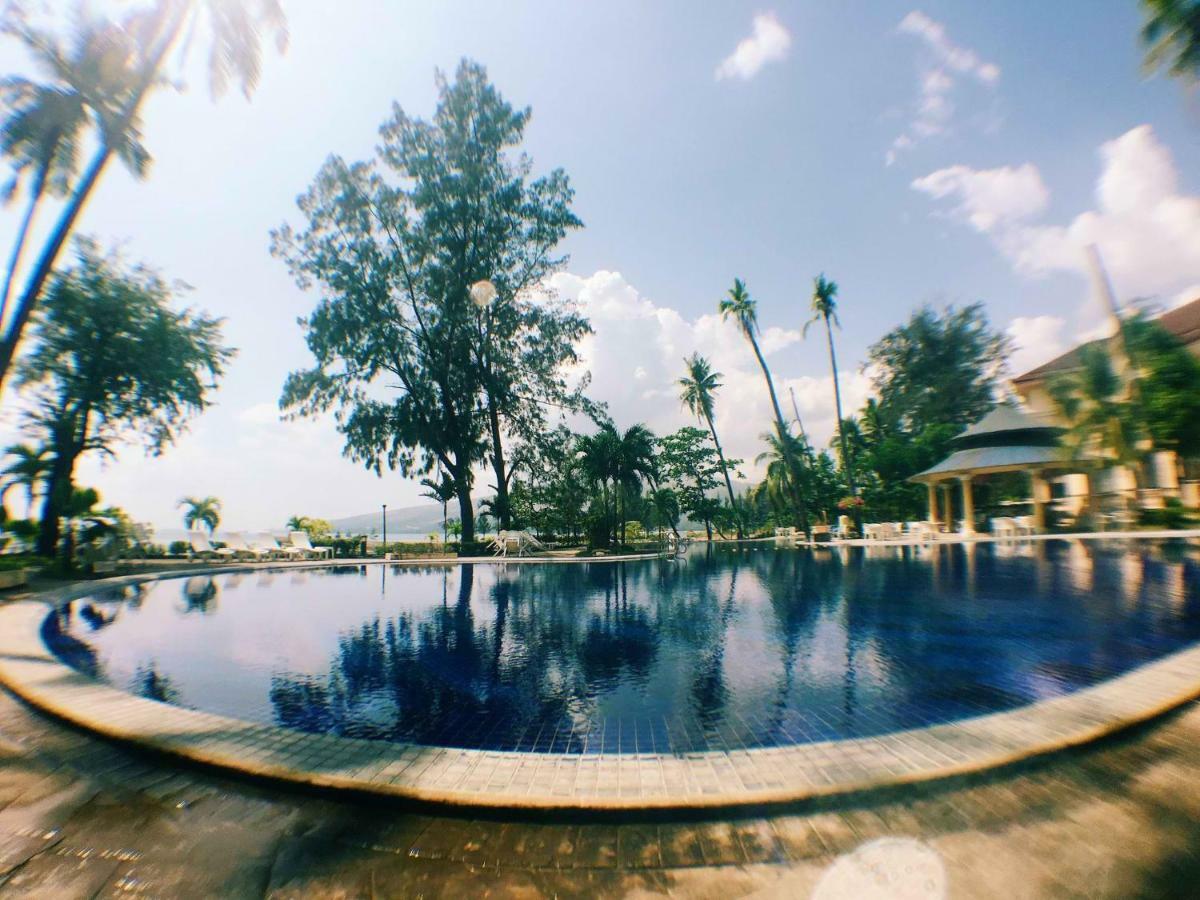 Club Morocco Resort And Country Club Subic Εξωτερικό φωτογραφία