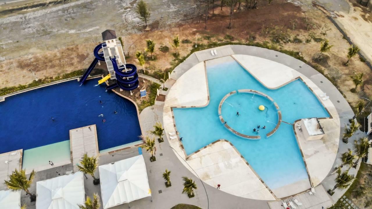 Club Morocco Resort And Country Club Subic Εξωτερικό φωτογραφία