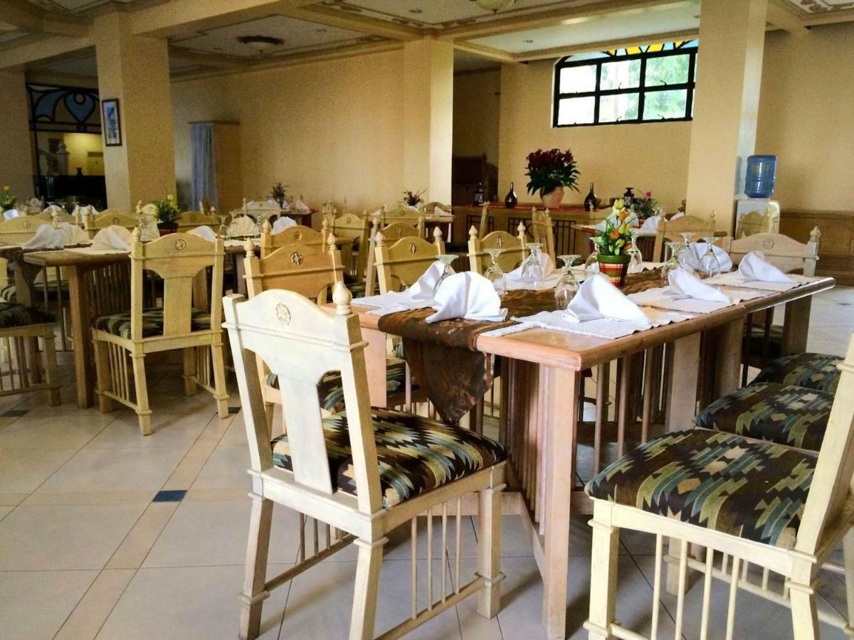 Club Morocco Resort And Country Club Subic Εξωτερικό φωτογραφία